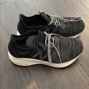 Boys New Balance Fresh Foam Roav